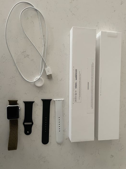 Смарт часовник/ smart watch Apple, series 3