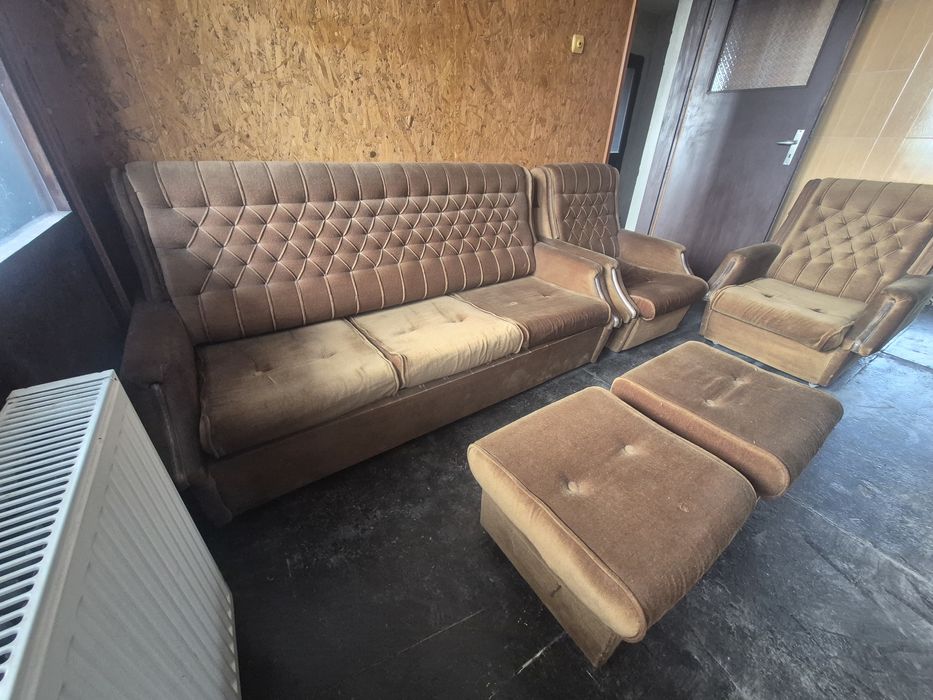 Продавам холно обзавеждане