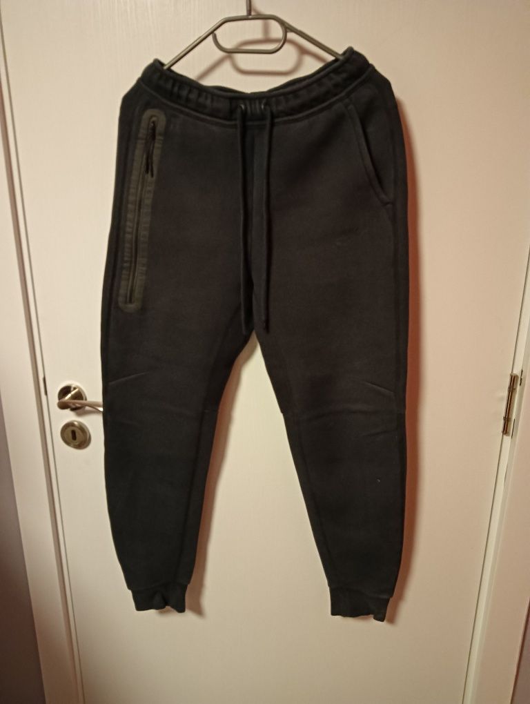 Nike tech fleece