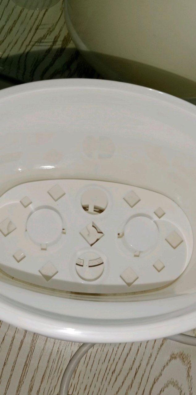 chaqaloqlarning ovqat va sut isitgichi bug sterilizatori holati yangi