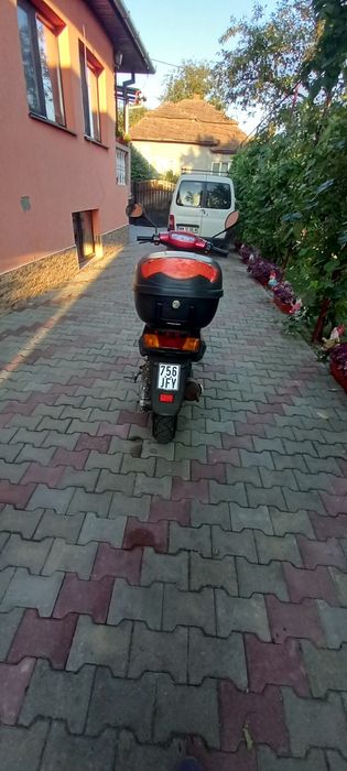 Vând scuter marca rex