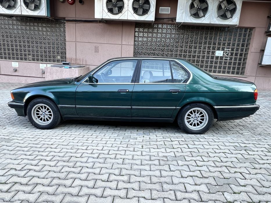 Bmw e32, 730i inmatriculata ca vehicul istoric, numere negre