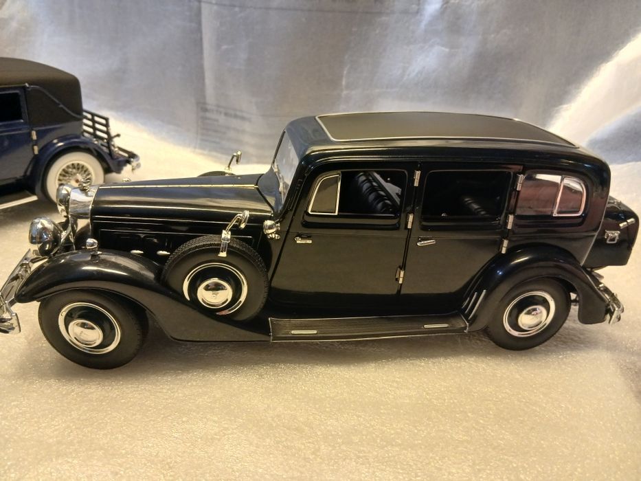 Macheta de colecție  1/18