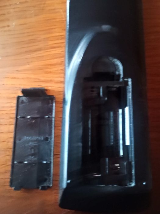 Telecomanda YAMAHA model: RAV 548