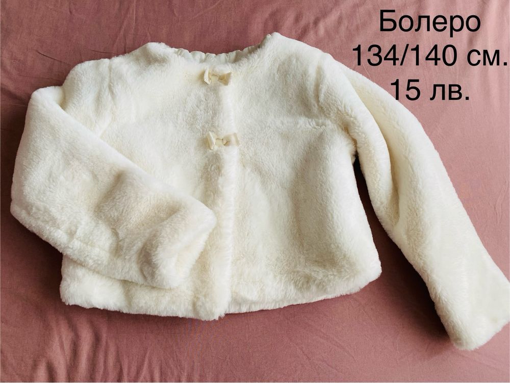 Блузи , елек и палто 134/140 см.