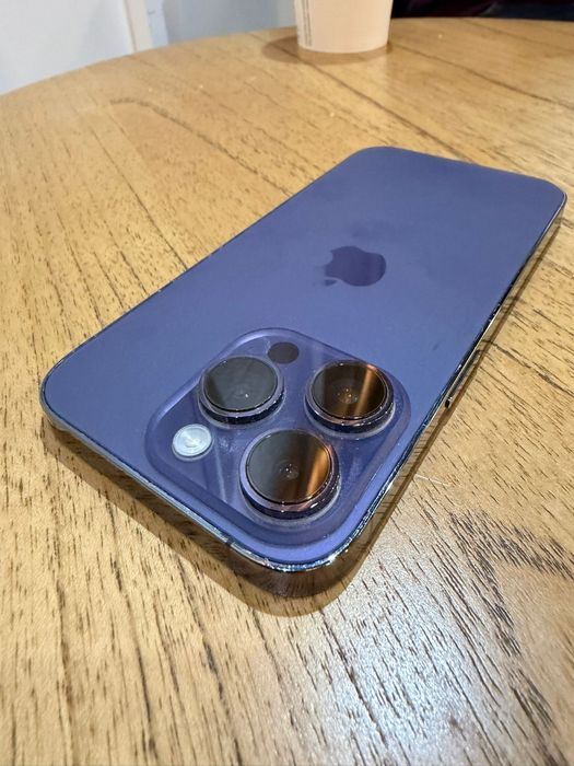 Vand 2 Iphone 14 pro 256 gb si 128 gb