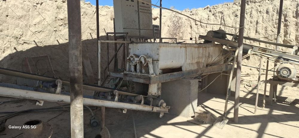 40-40 Баошинг вакумли гишт завод сотилади холати яхши