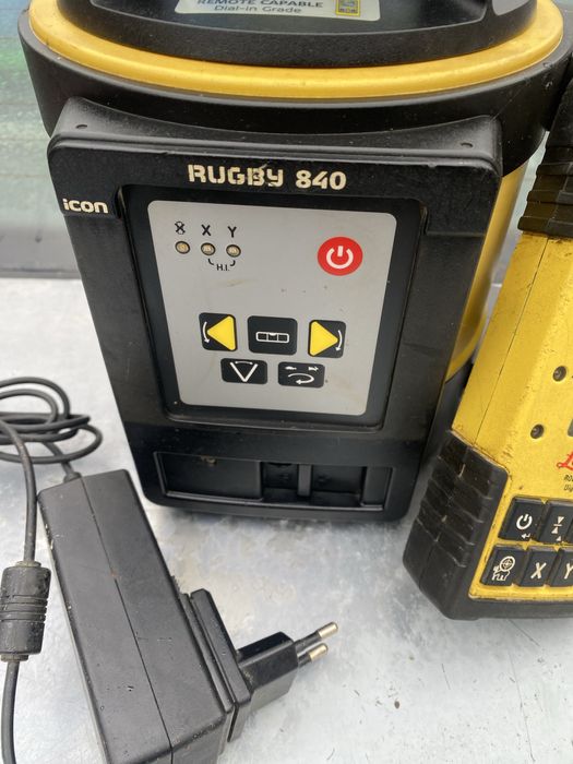 Nivela laser LEICA Rugby 840