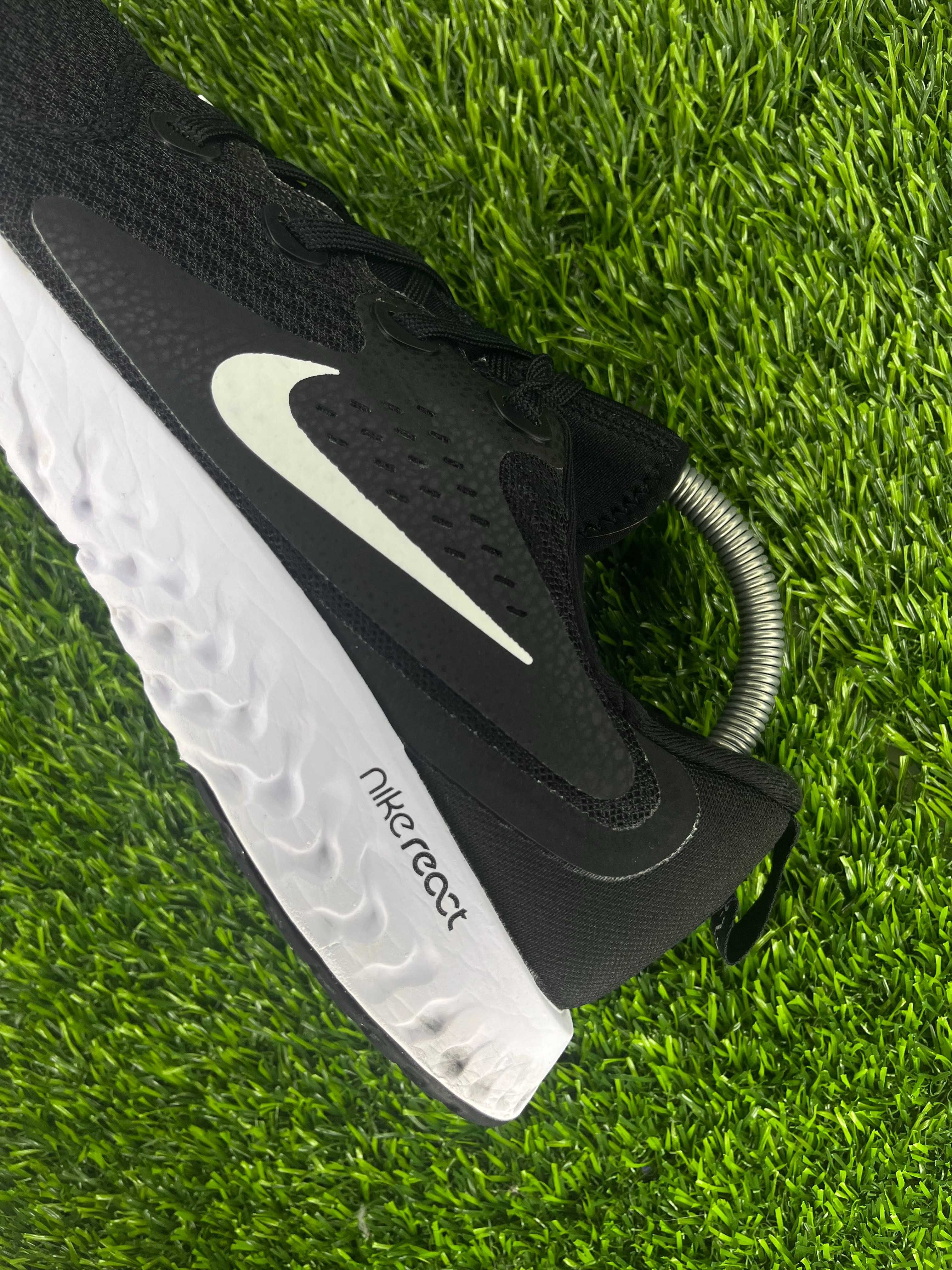 Nike Legend React Black Мъжки Маратонки