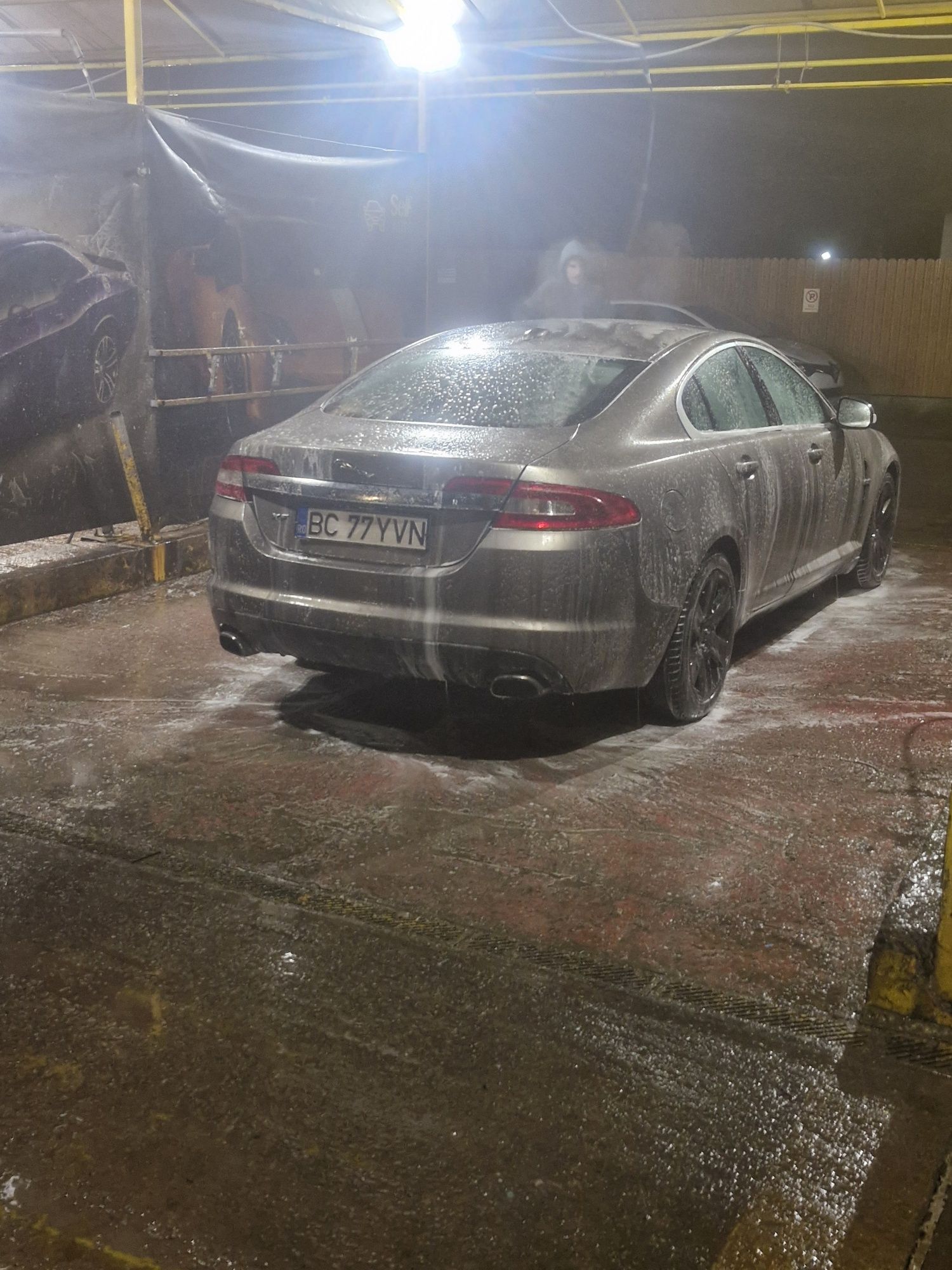 Vand  sau schimb Jaguar xf