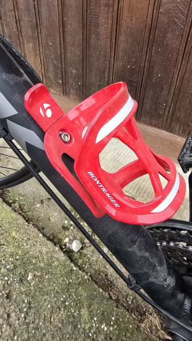 Bicicletă Trek FX3 echipată complet Bontrager