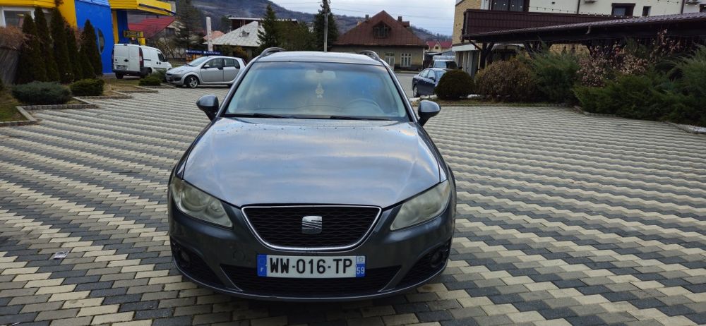 Seat  exeo 2.0 diesel 2012