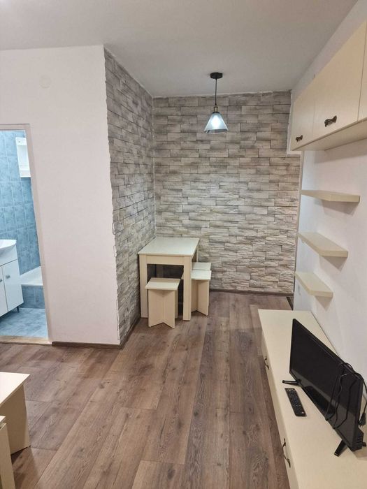 Garsoniera moderna zona Iosia, strada Fagurelui