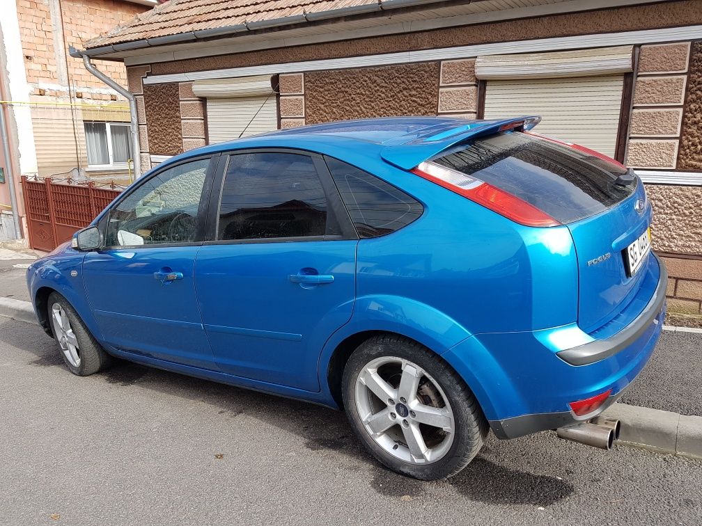 Ford Focus 2 1.6 benzina, full, Impecabila