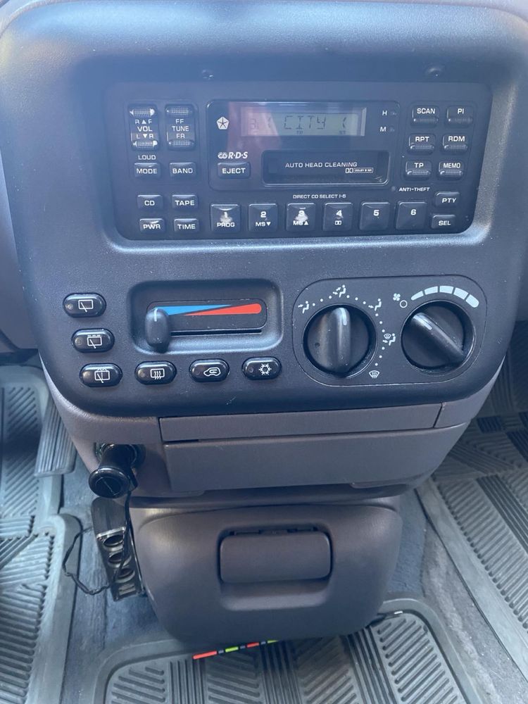 Chrysler Grand Voyager ‘98 автоматик