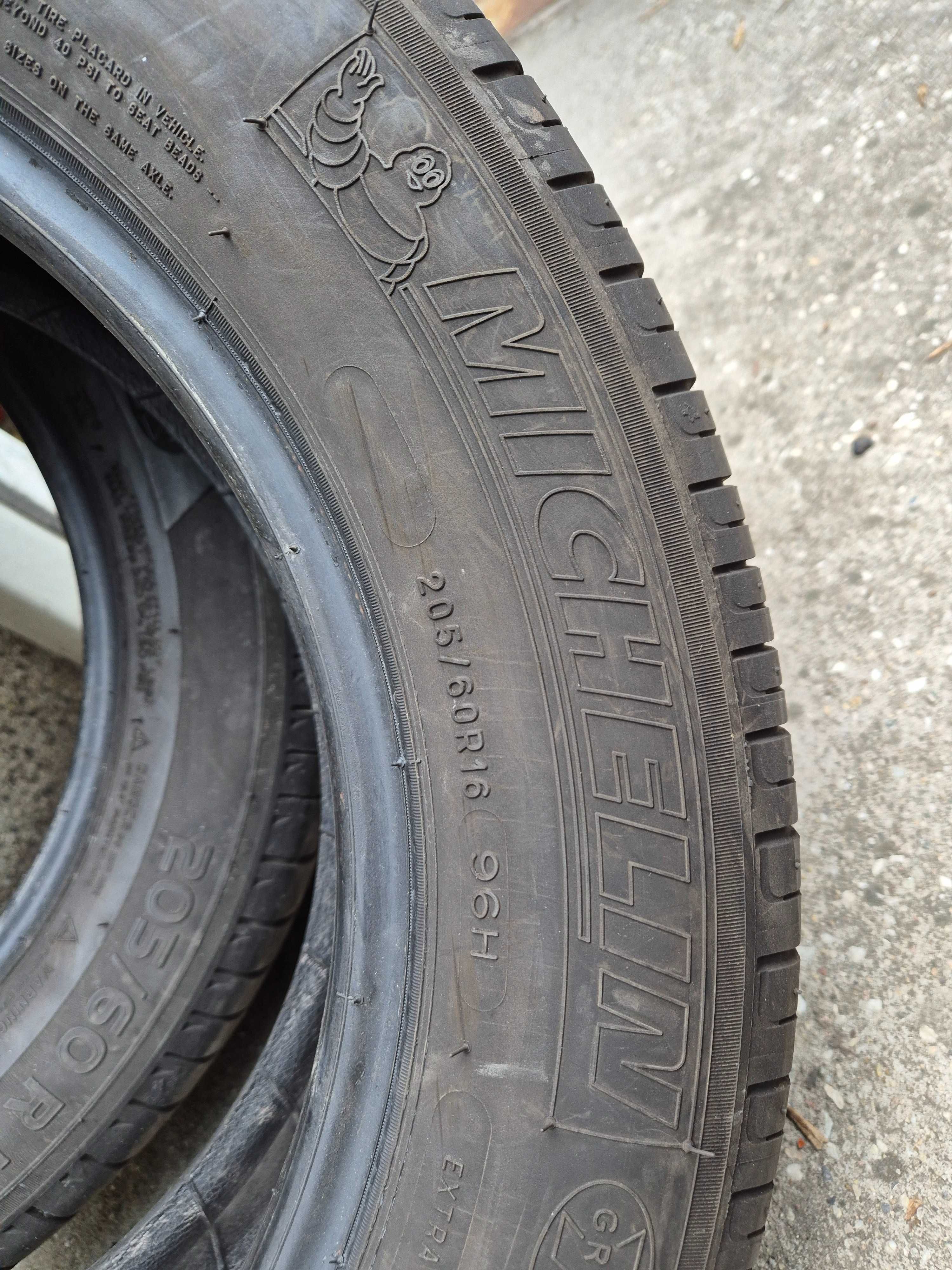 2бр. Гуми Michelin 205 60 16