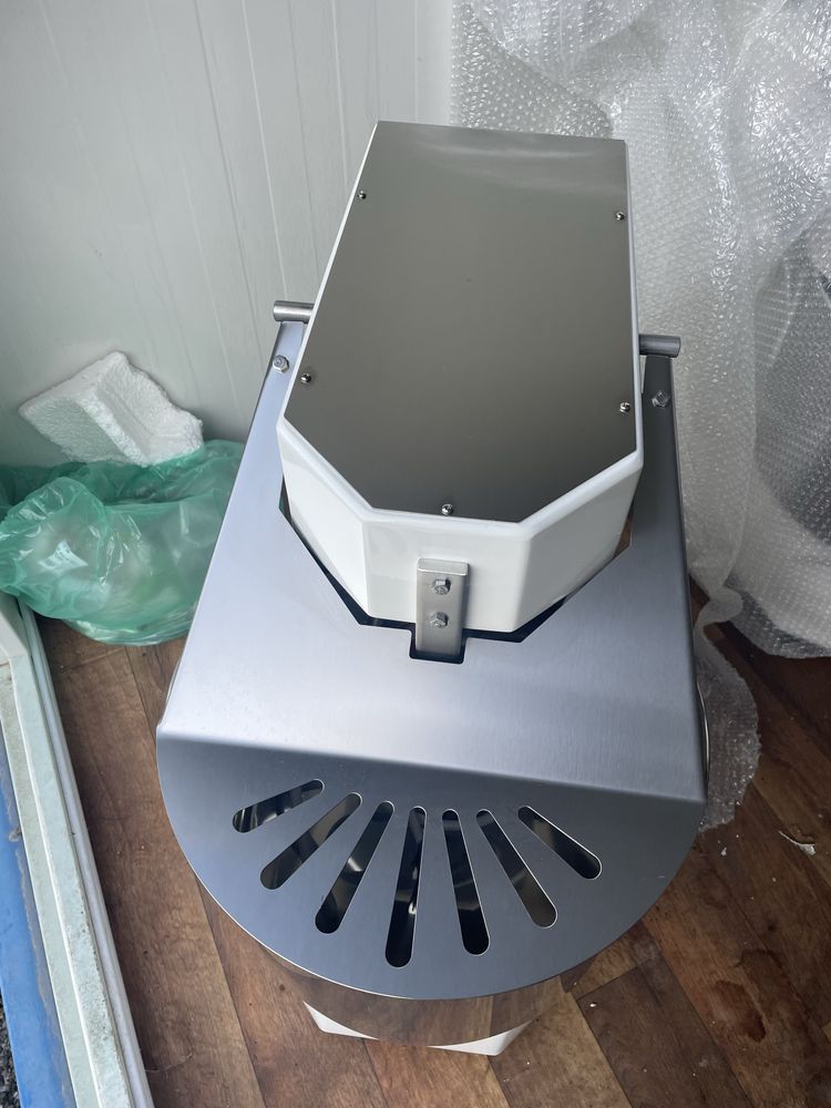 Malaxor Italia 32 litri, 380 v, 2 viteze , 3F Italia