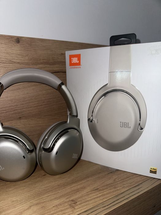 Căsti Bluetooth JBl Tour One M2