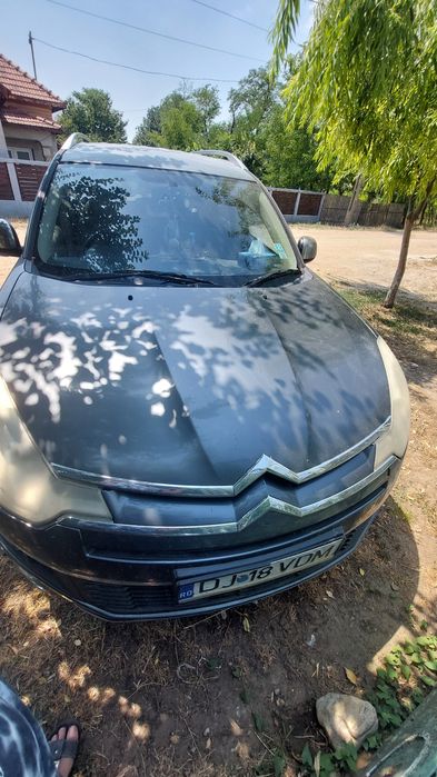 Vand sau dezmembrez Citroen C crosser 2,2