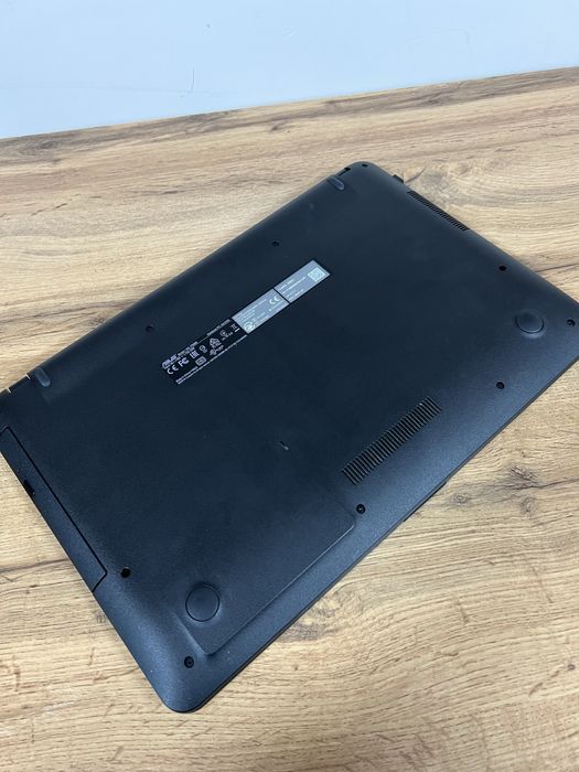 Ноутбук ASUS в отличном состоянии