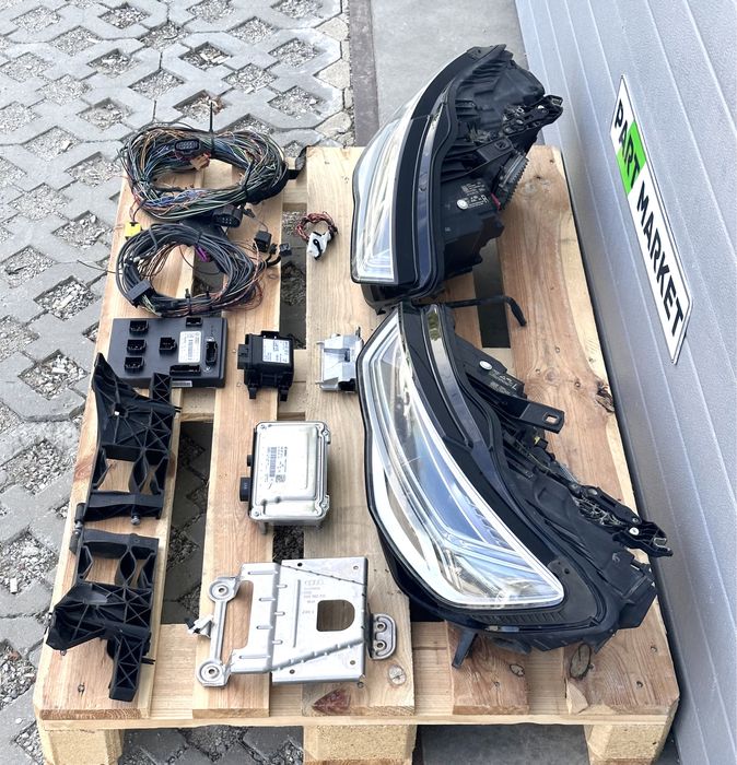 Фарове AUDI A6 C7 MATRIX комплект фейслифт 4G0941035 4G0941036