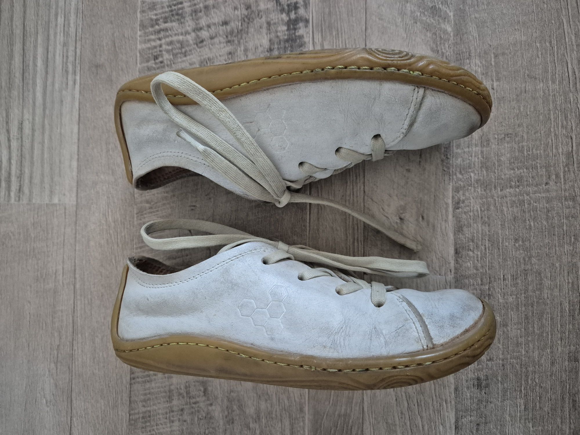 Боси обувки Vivobarefoot Addis 30