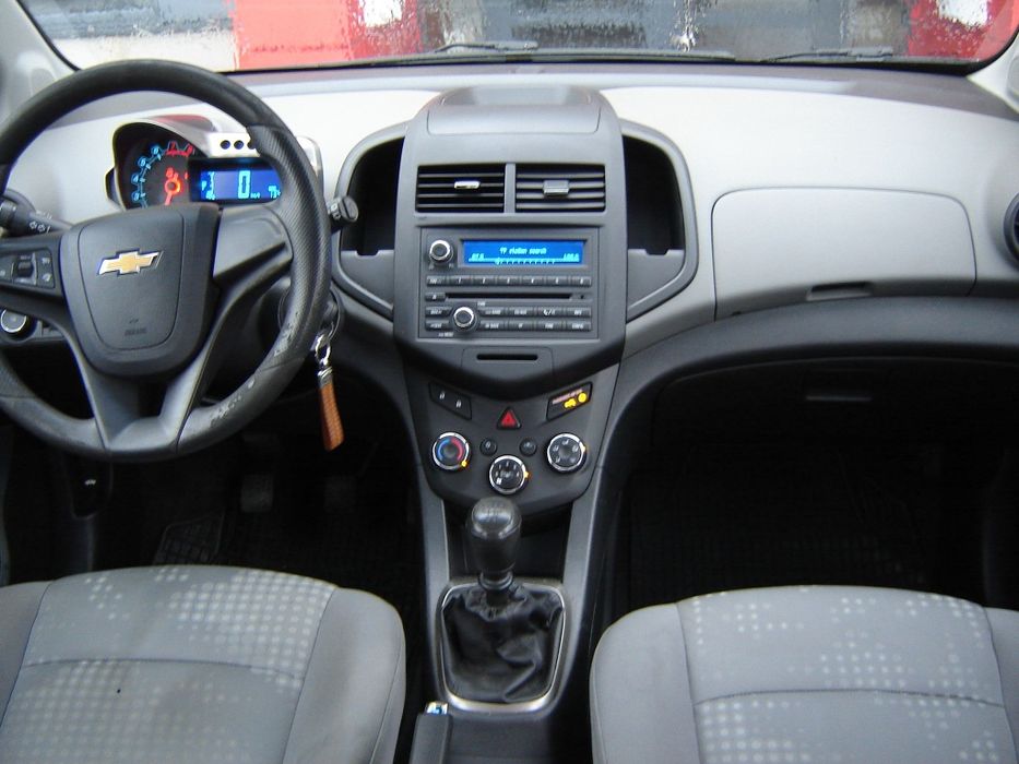 Chevrolet Aveo 1.3 16V Benzina Model 2013.Euro 5.135000 KM Superba