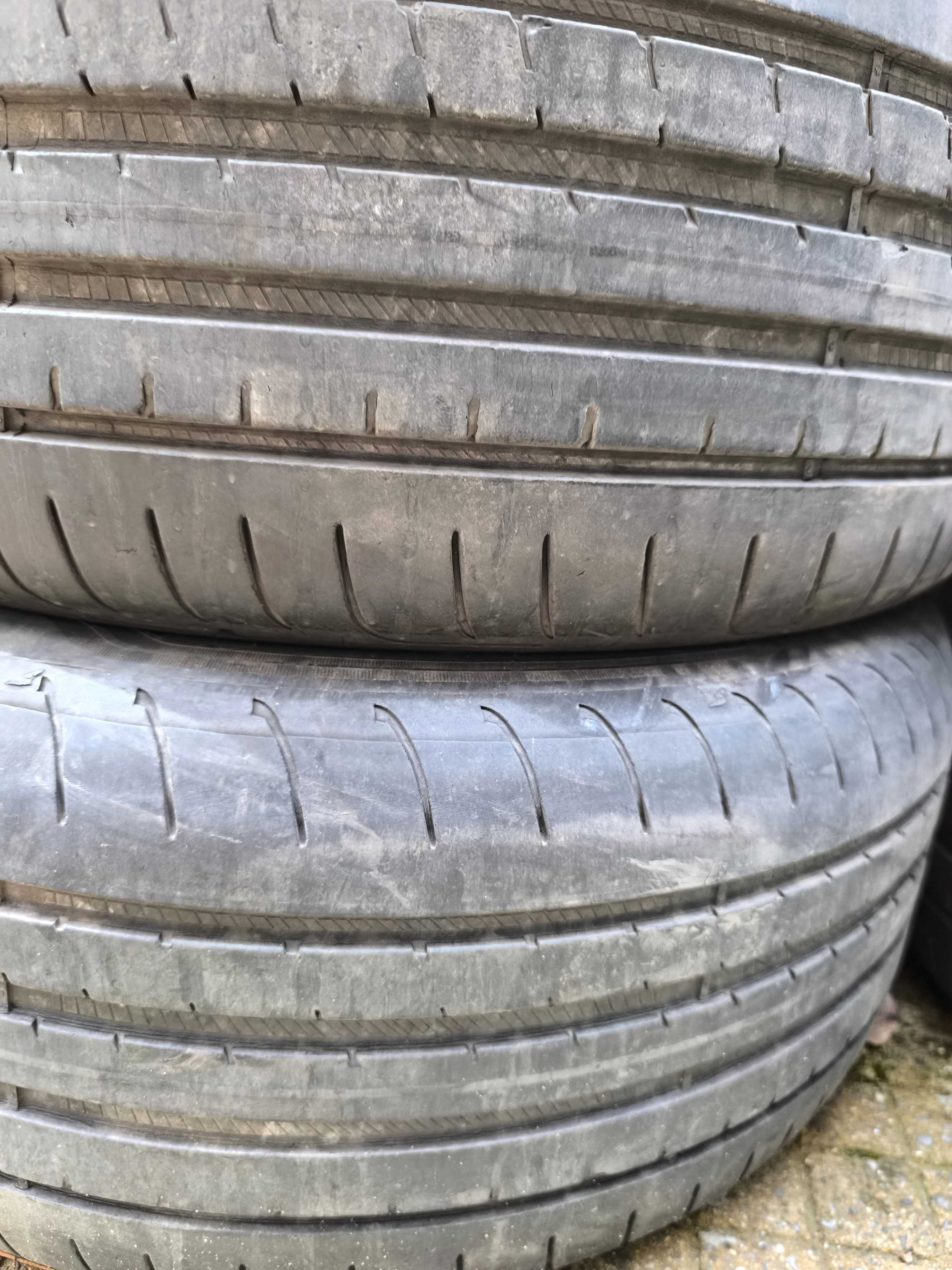Продавам и подарявам GOOD YEAR Eagle F1 Asymmetric 3 размер 235/45/R18
