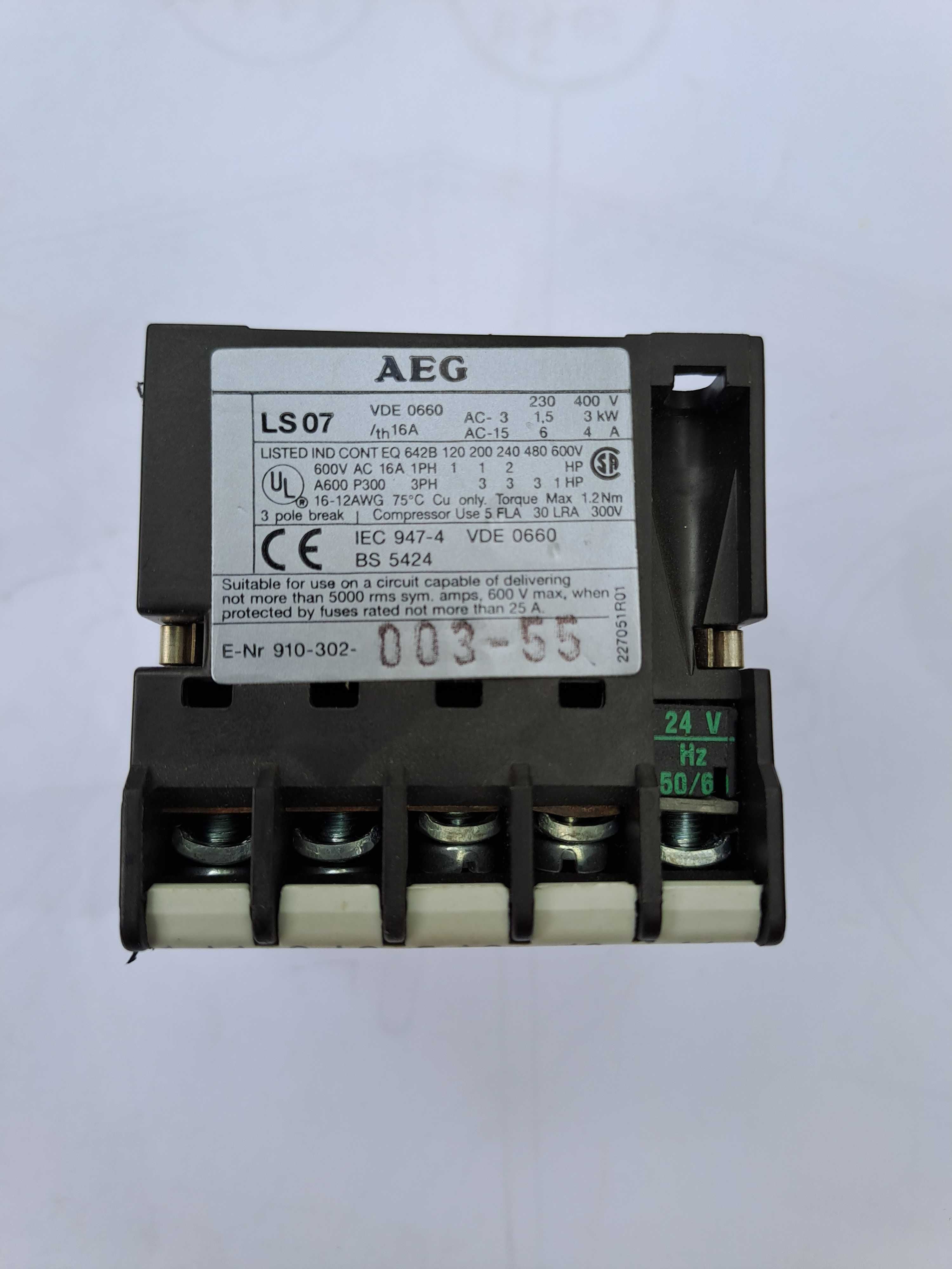 Contactor AEG SH 4 - 22E cu bobina la 24 V