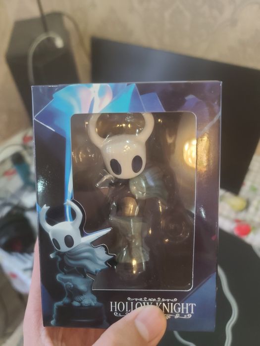 фигурка hollow knight