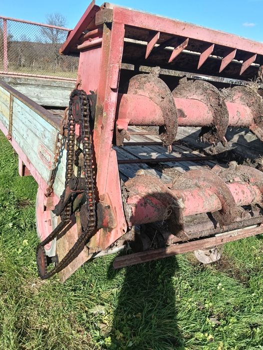 Mig de împrăștiat teren 3.2 în stare bună de funcționare