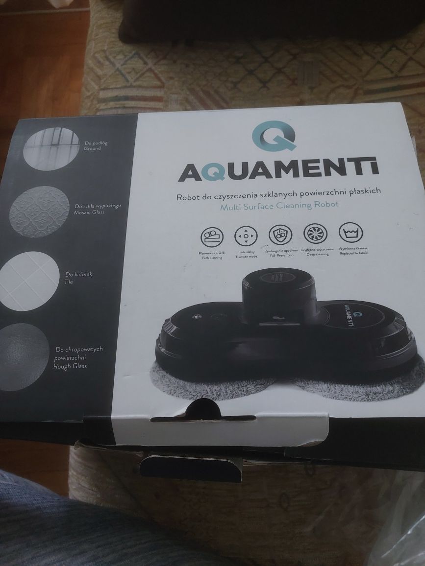 Робот за прозозрци AQUAMENTI