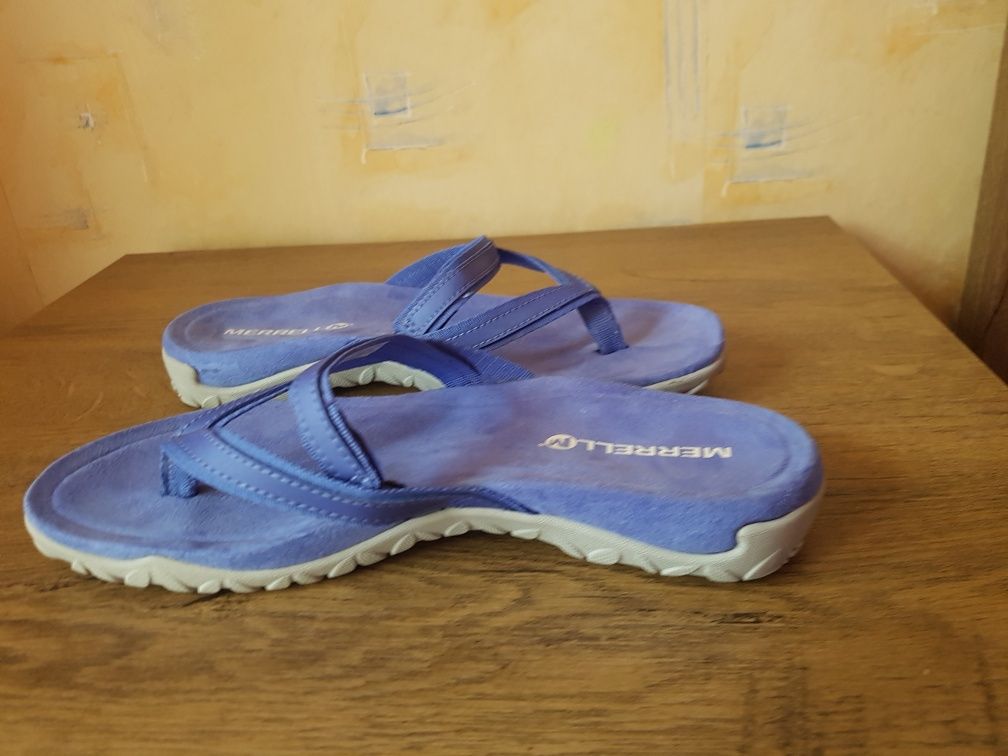 MERRELL дамски чехли и сандали 39 номер.