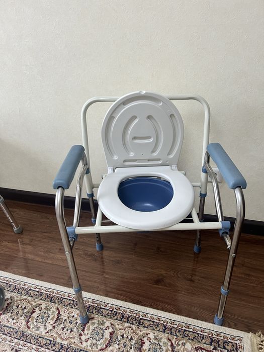 Персональный туалет доя пожилых б/у