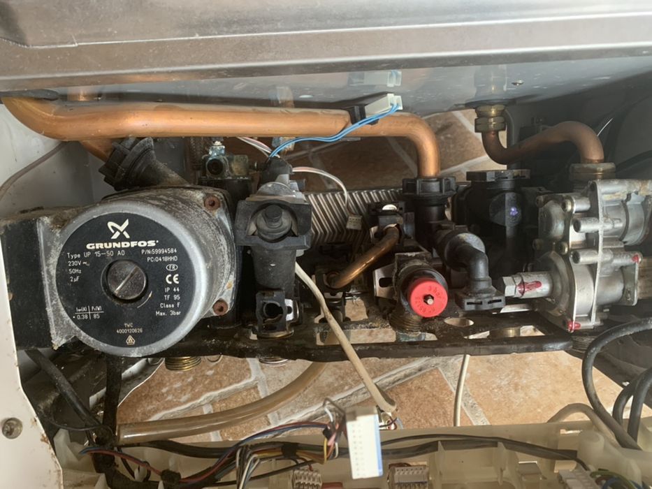 Pompa , schimbator caldura saunier duval