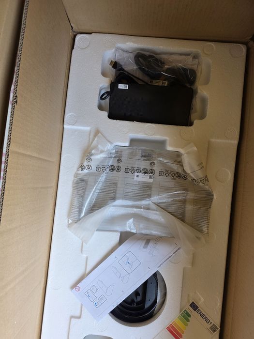 Monitor Gaming Samsung 49" LS49DG950SU DQHD 5120 x1440 240 Hz open box