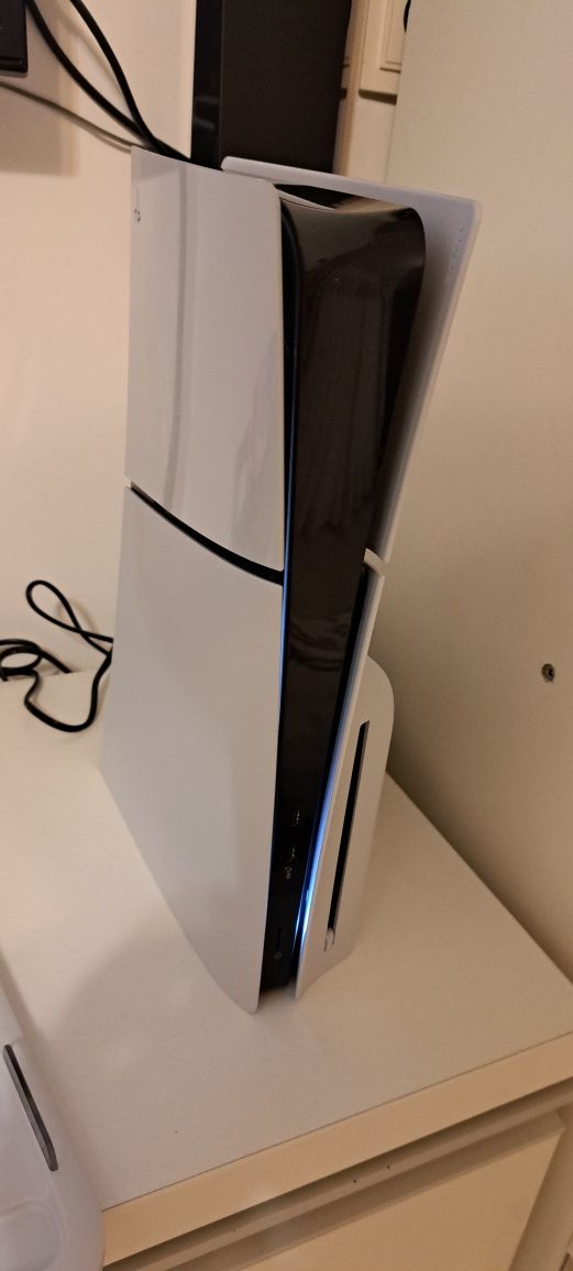 Playstation 5 slim cu disk