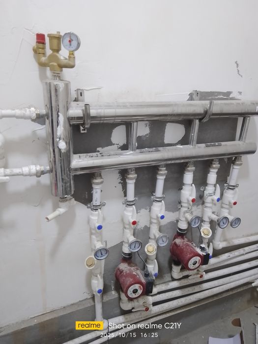 Сантехник устаси