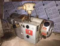 Маслен компресор от печатарска машина