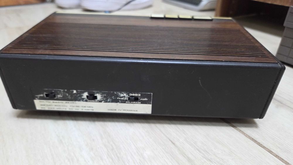 Radio romanesc Revell (Tempo) Tehnoton