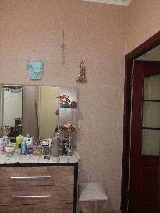 Продам свою квартиру на Карасу2 .На против Школа Милиции  2/5/5