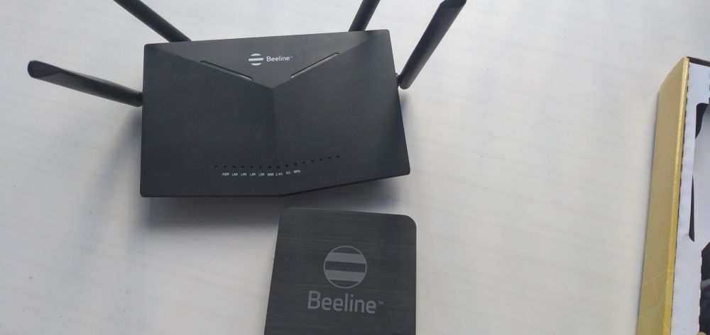 Продаю телевизионную приставку и W- FI роутер