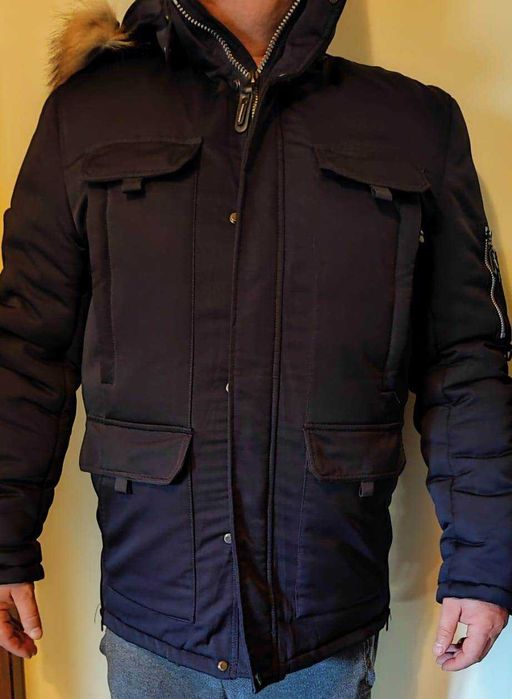 Geaca gri cu puf si blana la gluga, marime XXL,