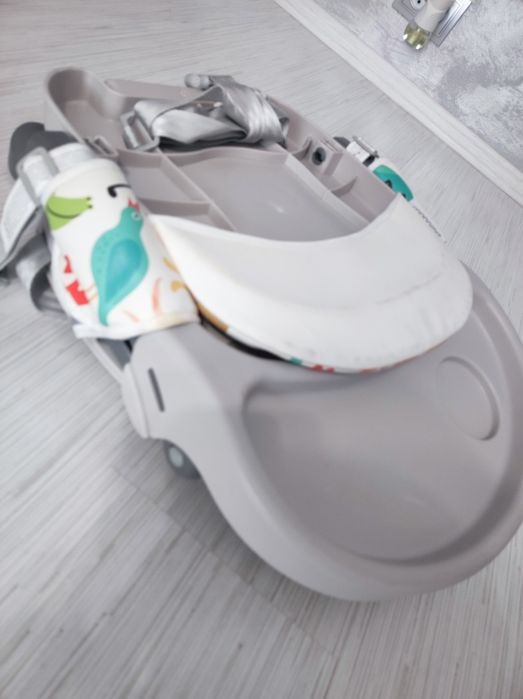 Înălțător scaun bebe pentru masa