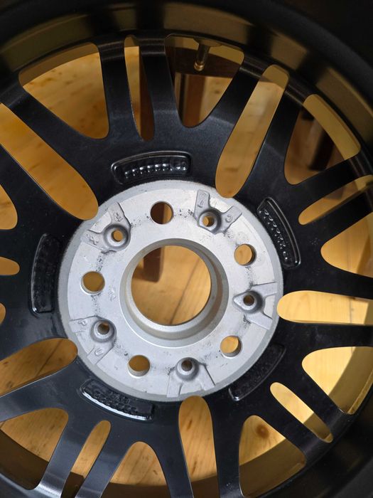 Set 3 jante aliaj originale noi BMW M 5