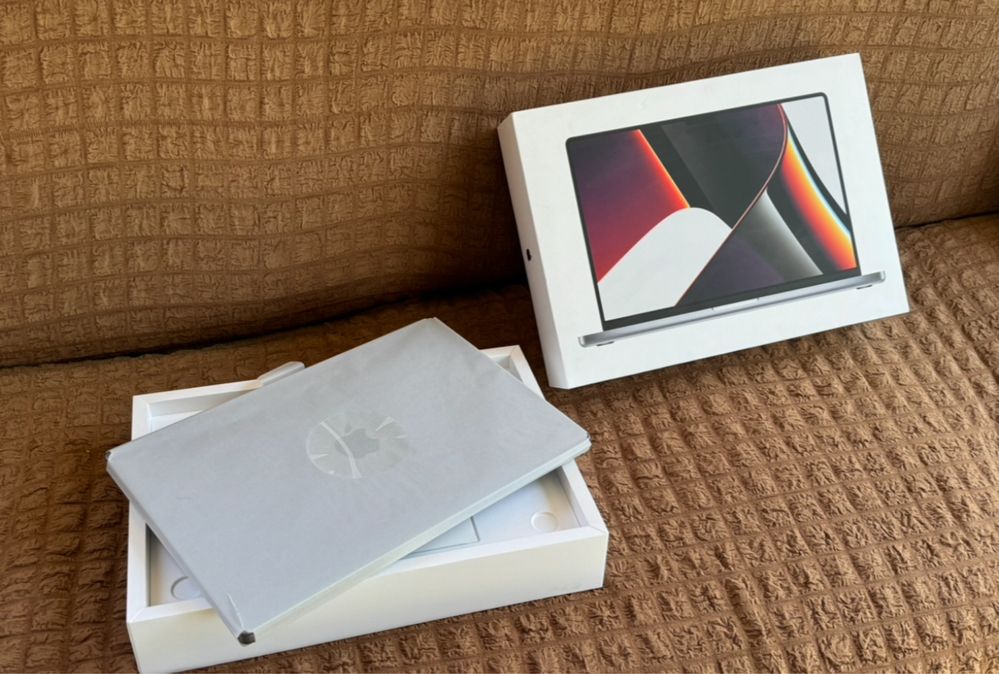 1TB 1000GB SSD/16GB ОЗУ/Apple MacBook Pro 16.2 Chip M1 Pro 2022