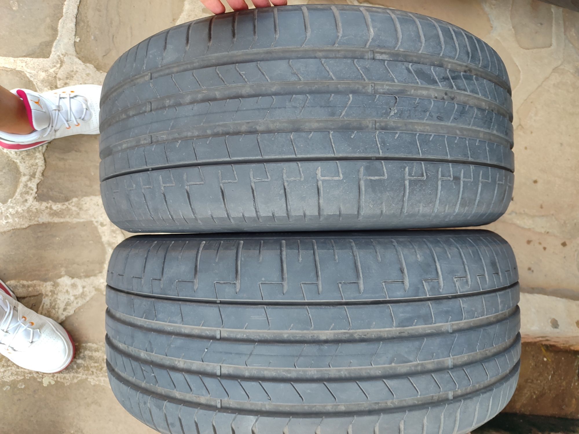 Гуми 245/45/18 Pirelli 4 броя