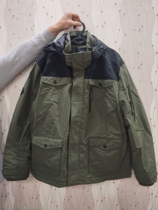 Тёплая зимняя куртка