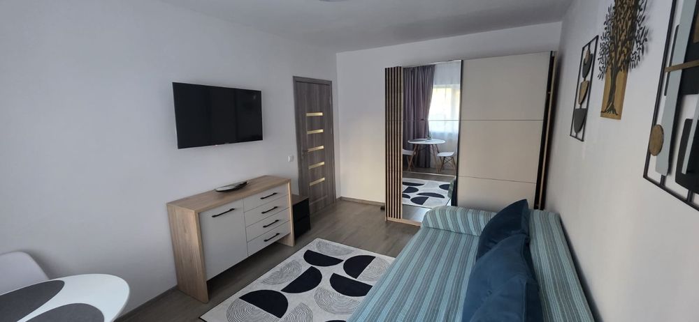 Garsonieră de închiriat – Hipodrom lânga Liceul Pedagogic