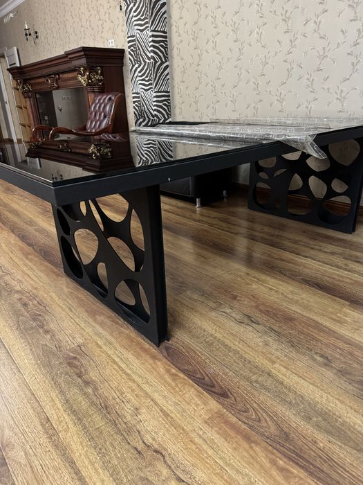 Стол качественный